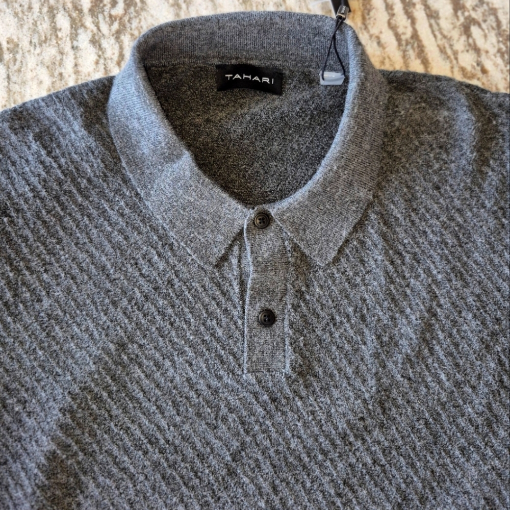 Tahari Men's Wool Blend Sweater Size Medium NEW